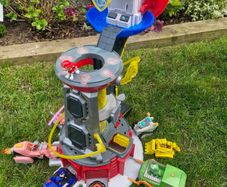 Paw patrol pup tower, vehicles and figures