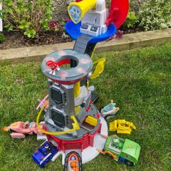 Paw patrol pup tower, vehicles and figures