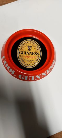Very rare Guinness belfast metal ashtray,,from late 70s ,early 80s,,,,,few marks on rim, with age,overall excellent condition,,price includes post to anywhere in Ireland thank you,see pictures for condition,,take as is ,new old stock .