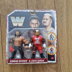 WWE Roman Reigns & Solo Sikoa Ringside Collectibles Exclusive Hasbro Figures