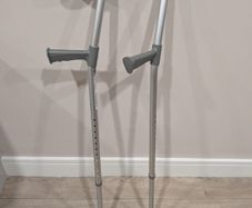 Adult Crutches Adjustable