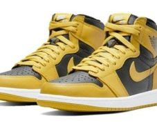 BNIB Jordan 1s Retro High 'Pollen' UK10