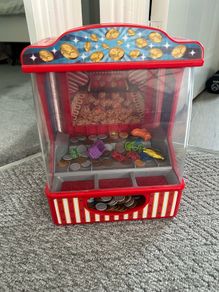 coin pusher