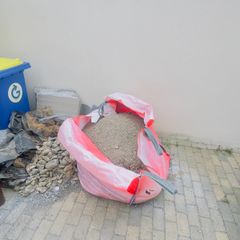 1 tonne topsoil