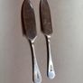 Pair 1910s Sheffield solid silver butter knife Image 2