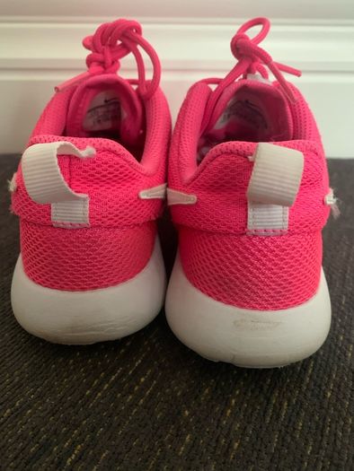 Pink Nike Runners
