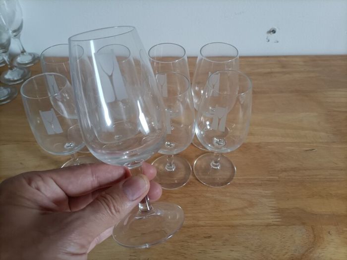 elegant glasses