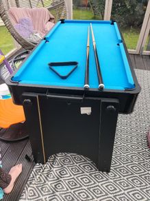 Pool table