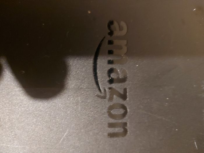 Amazon Fire 5th Generation, 8GB, Model SV98LN in very good cosmetic condition, but needs new Battery