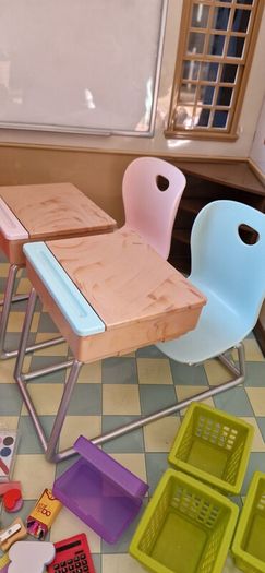 our generation school classroom with accessories