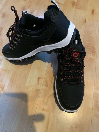 Men's shoes ( no price below)