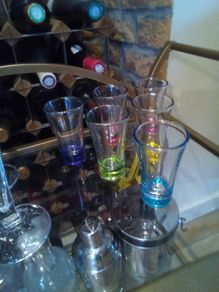 Newgrange Shot Glasses x 6 - Coloured Bottom