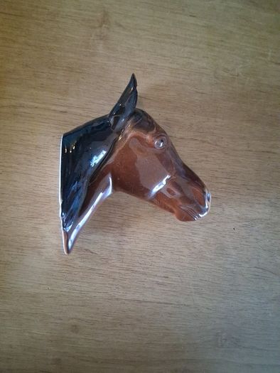porcelain wall hanger horse head