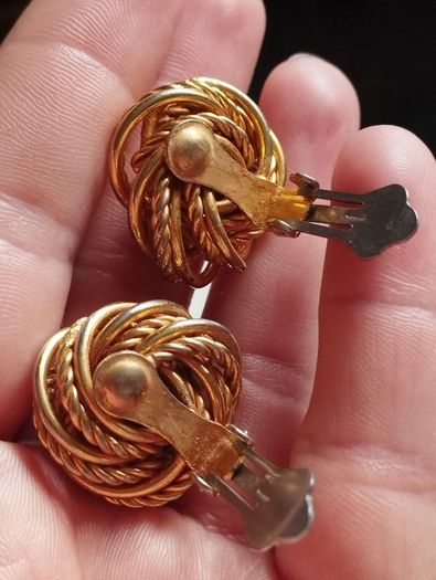 Vintage Knot Clip-On Earrings.