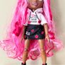 Rainbow High Darya Roselynn Doll Image 2