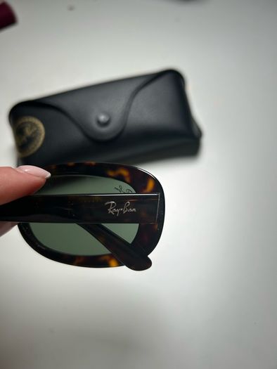Like New Ray-Ban RB2221 C56 902/31