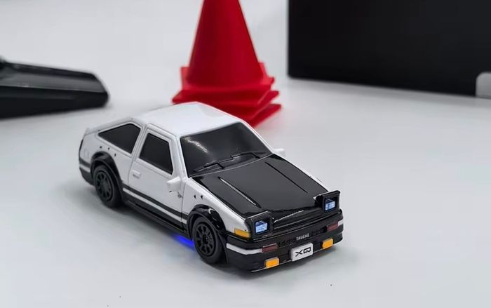 hobby grade 1/64 drift cars, full proportional steering, gyro etc