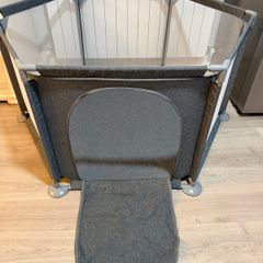 Babylo Hexagonal Playpen with Zip Door - Grey