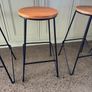 island stools Image 8