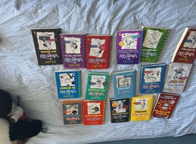 Diary of a wimpy kid books