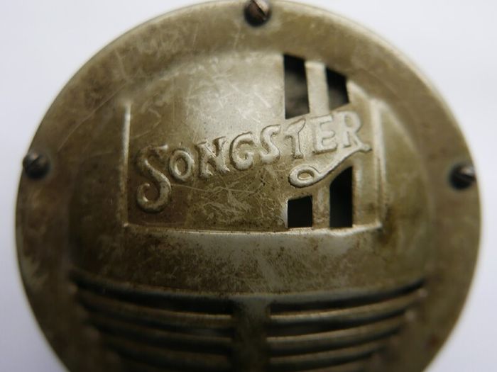 SONGSTER Soundbox Reproducer Gramophone  GWO