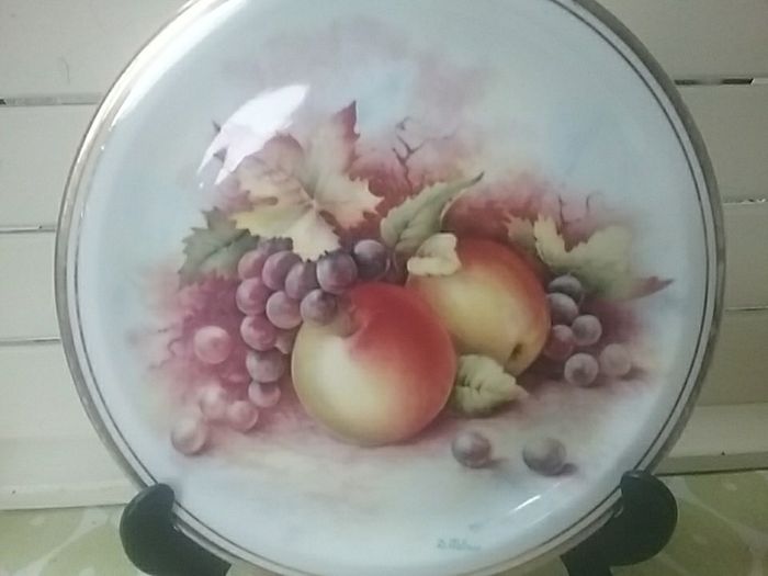Royal Vale Display Plate
