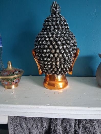 budda head
