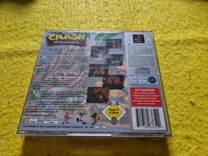 Crash Bandicoot PlayStation 1 ps1 PlayStation2 ps2 games Original