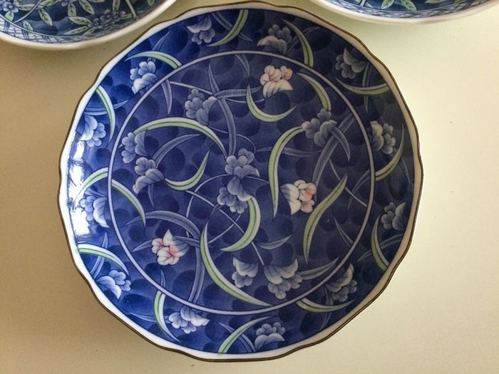 China - Oriental Dishes X 3 .