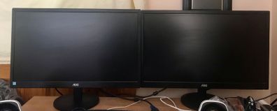 2x AOC e2270sw 21.5" Monitors