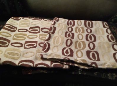 2 cushion cases