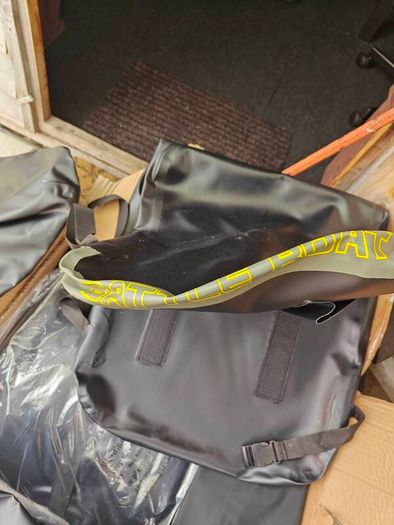 Boat Black Cat + Motor Brand new never used