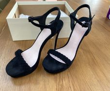 Faith high heel velvet black sandal uK6