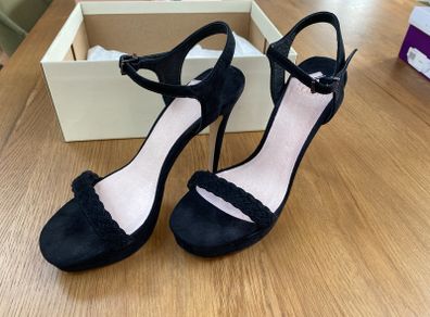 Faith high heel velvet black sandal uK6