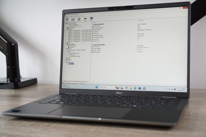 Dell Latitude 7450 14" | Core Ultra 7 165U | 32GB LPDDR5x | 512GB