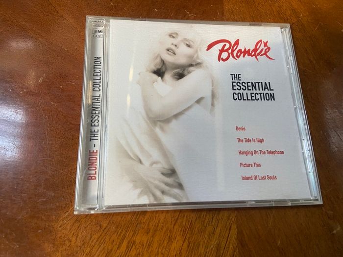 Blondie The Essential Collection CD
