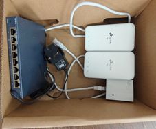 TP Link Powerline Network w/router (GBit)