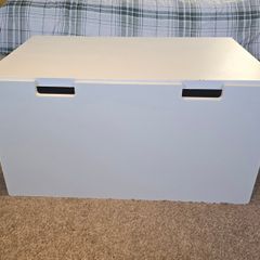 toy box