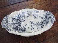main image for ad Antique China Tureen