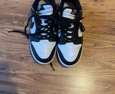 Nike Dunks Panda Size 8