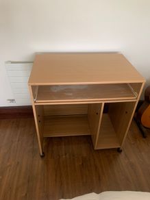 Computer desk