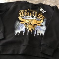 Mens BNWT sweater size XL