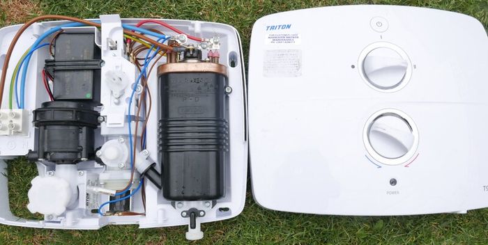 Triton T90 SR 9.0kW Electric Shower