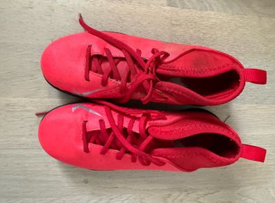 Nike phantom size 1