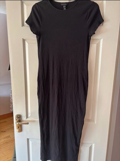 Dresses & Jumpsuits