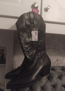 New Black cowboy boots
