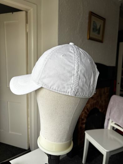 Tommy Hilfiger white cap  One size