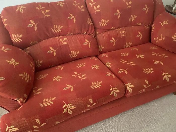 Living room settee