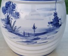 Vintage-style ceramic flowerpot