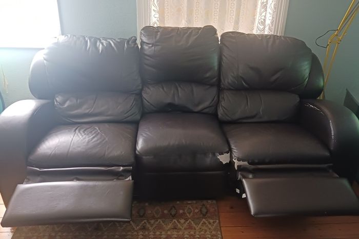 Selling sofa